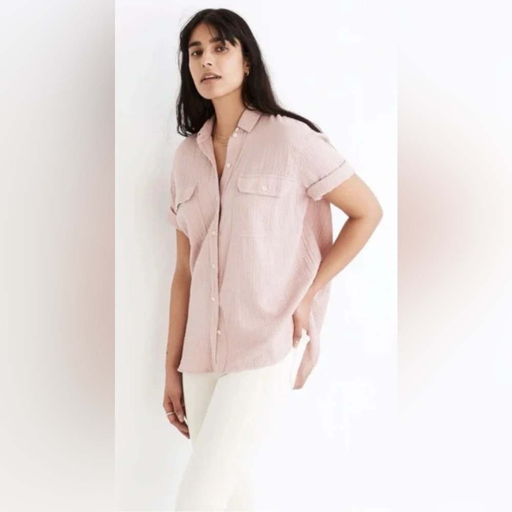 Madewell cotton gauze button down camp shirt, pink, small